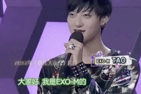 圈”拿下代言网友：好歹毒的商战！AG真人旗舰厅登录黄子韬靠“黑眼(图9)